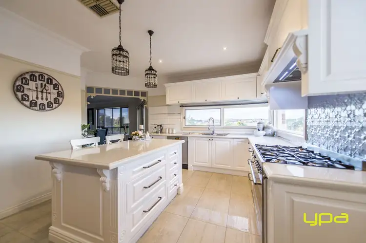 Sixth view of Homely house listing, 11 Piccadilly Court, Greenvale VIC 3059
