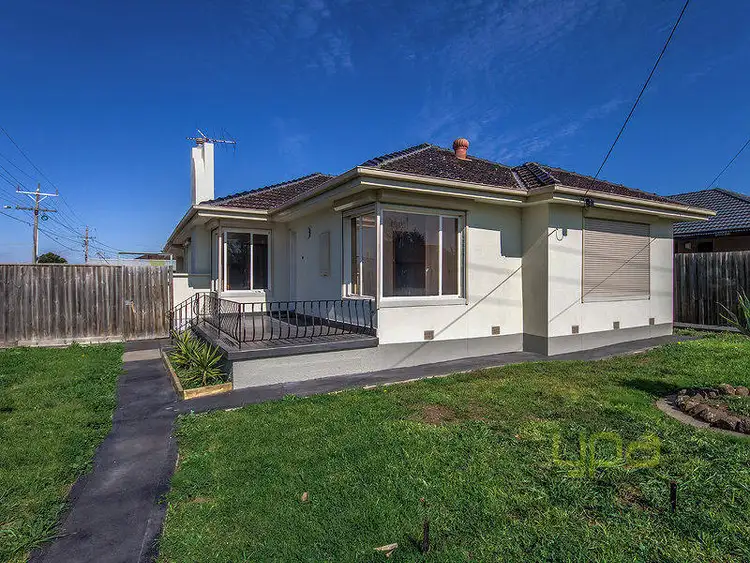 19 Salmond Street, Deer Park VIC 3023
