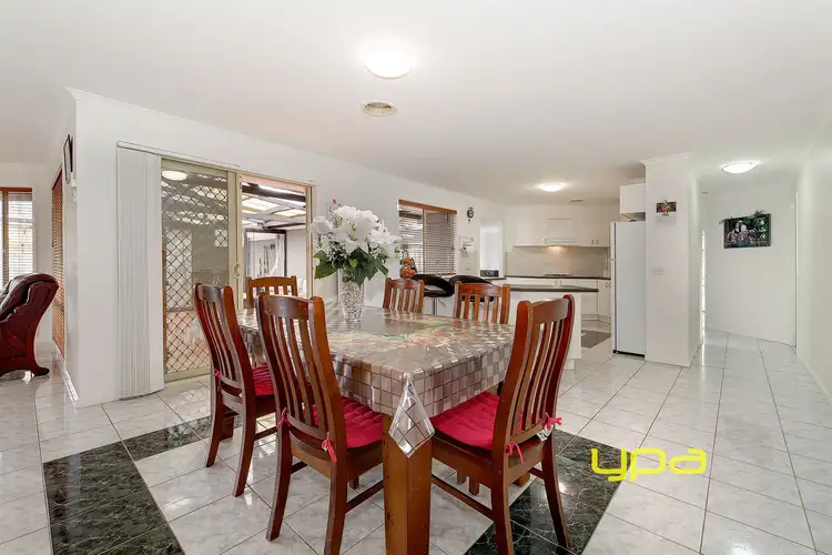 Fifth view of Homely house listing, 24 Sunnybrook Court, Craigieburn VIC 3064