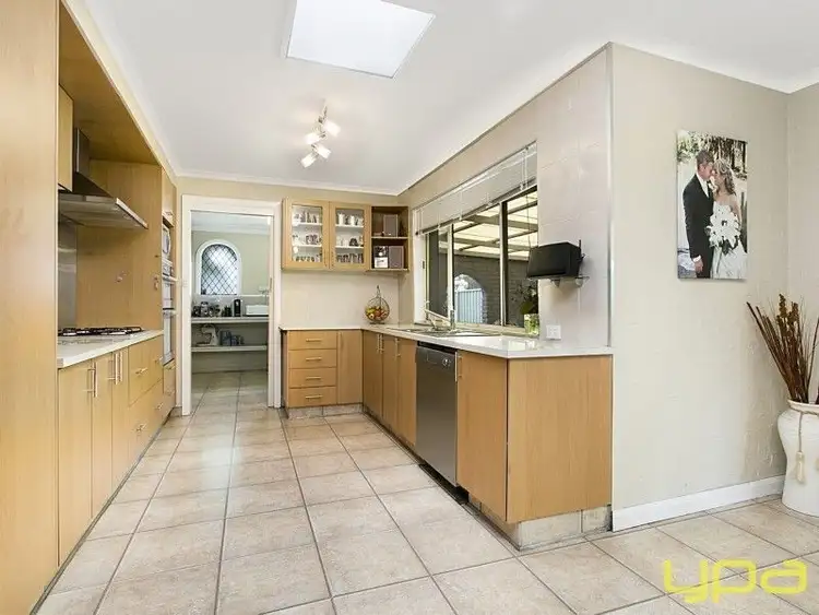 Fourth view of Homely house listing, 322 Elizabeth Drive, Sunbury VIC 3429