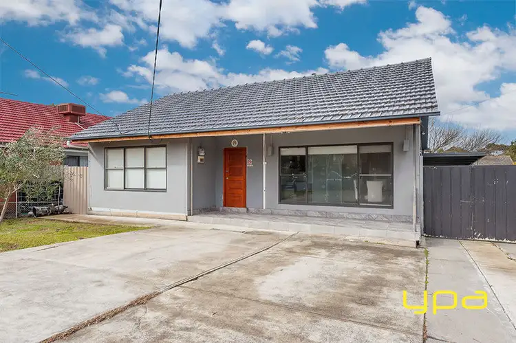 8 Echuca Street, Dallas VIC 3047
