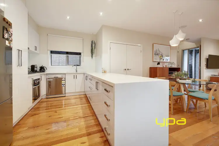 Fifth view of Homely unit listing, 1/19 Rosehill Road, Essendon VIC 3040