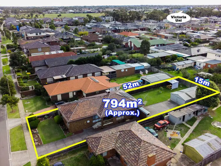 Second view of Homely house listing, 300 Furlong Road, St Albans VIC 3021