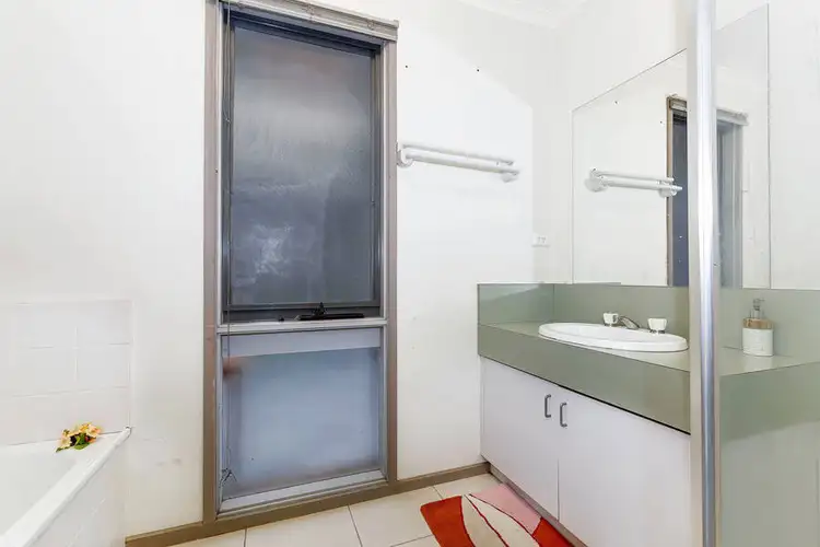 Seventh view of Homely house listing, 22 Coleridge Drive, Delahey VIC 3037