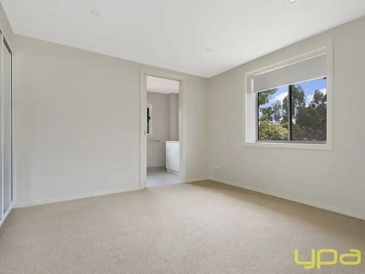 Sixth view of Homely house listing, 252 Elizabeth Drive, Sunbury VIC 3429