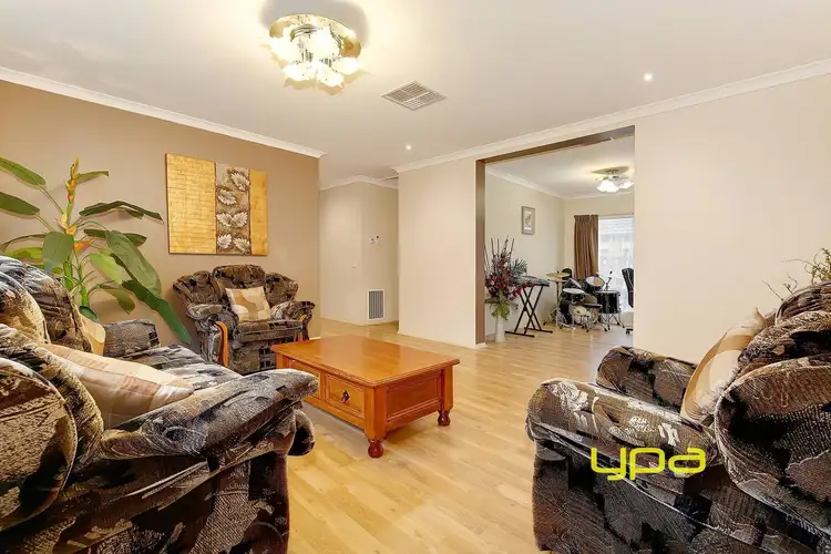 Second view of Homely house listing, 109 Mareeba Way, Craigieburn VIC 3064