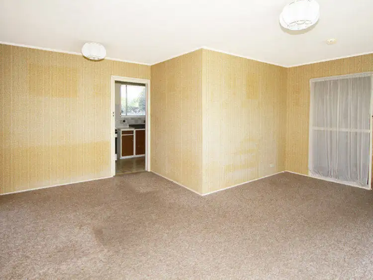 Third view of Homely house listing, 21 Millewa Crescent, Dallas VIC 3047