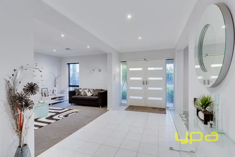 Second view of Homely house listing, 20 Papillon Parade, Tarneit VIC 3029