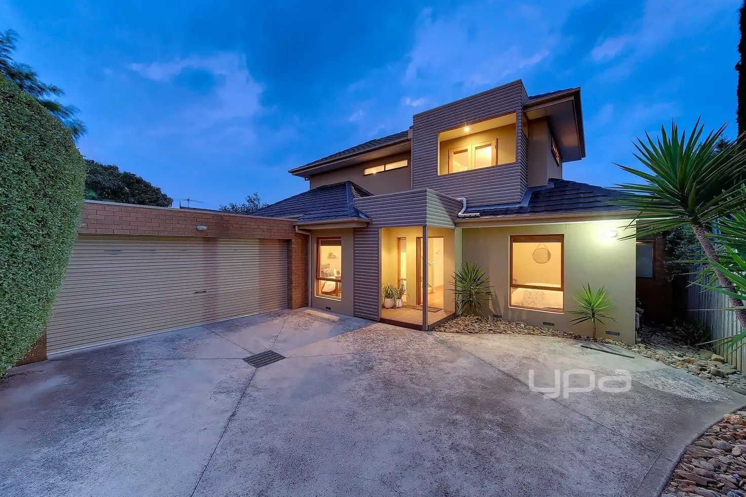 Main view of Homely unit listing, 2/8 Forman Street, Westmeadows VIC 3049