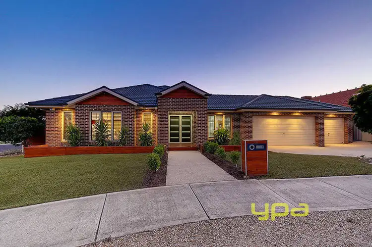 21 Tusmore Rise, Roxburgh Park VIC 3064