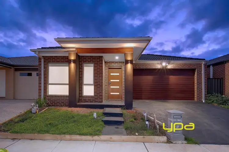 Second view of Homely house listing, 7 Loudon Circuit, Craigieburn VIC 3064