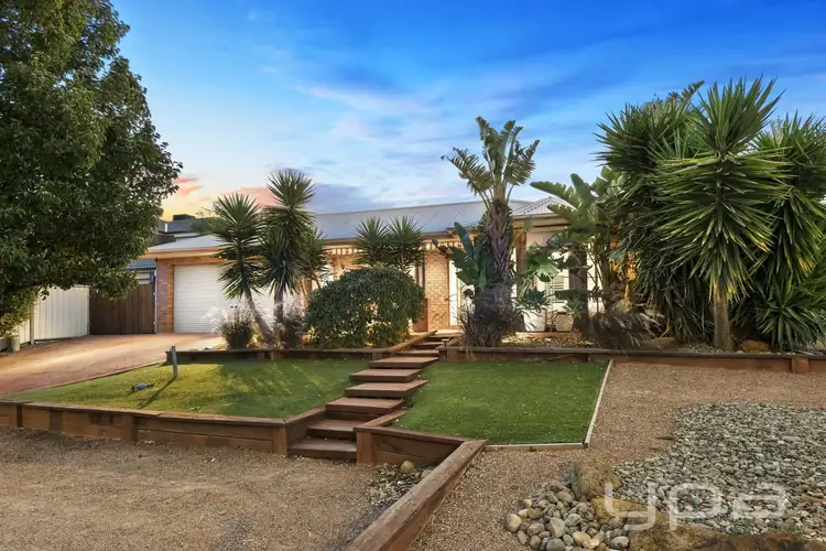 4 St Nicholas Court, Tarneit VIC 3029