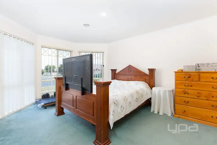Sixth view of Homely house listing, 17 Jindabyne Avenue, Taylors Hill VIC 3037