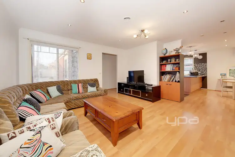 Second view of Homely house listing, 31 Brindalee Way, Hillside VIC 3037
