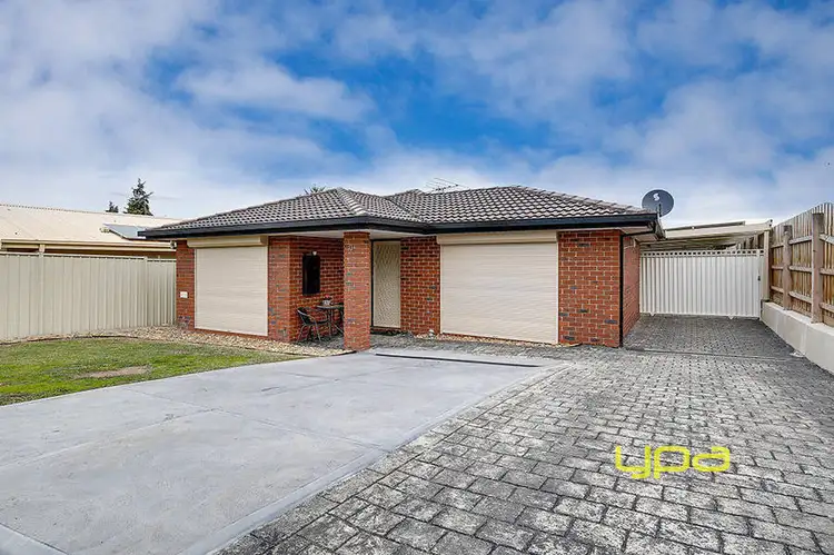 9 Themeda Court, Meadow Heights VIC 3048