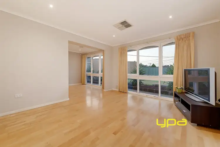 Third view of Homely house listing, 7 Ardwell Court, St Albans VIC 3021