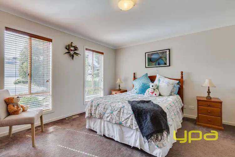 Seventh view of Homely house listing, 6 Treefern Drive, Sunbury VIC 3429