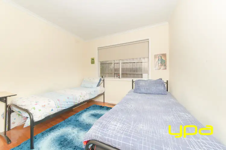 Seventh view of Homely house listing, 8 Lubeck Court, Meadow Heights VIC 3048