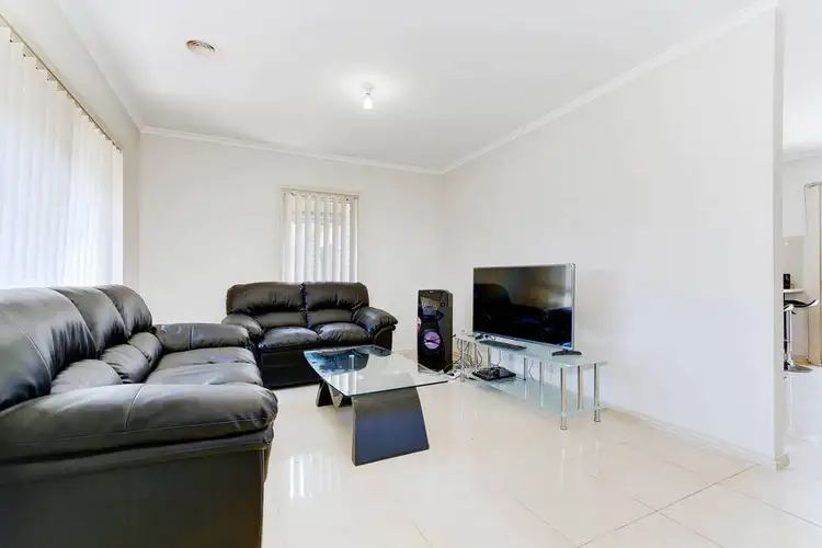 Fifth view of Homely unit listing, 2/3 Saddle Wynd, Truganina VIC 3029
