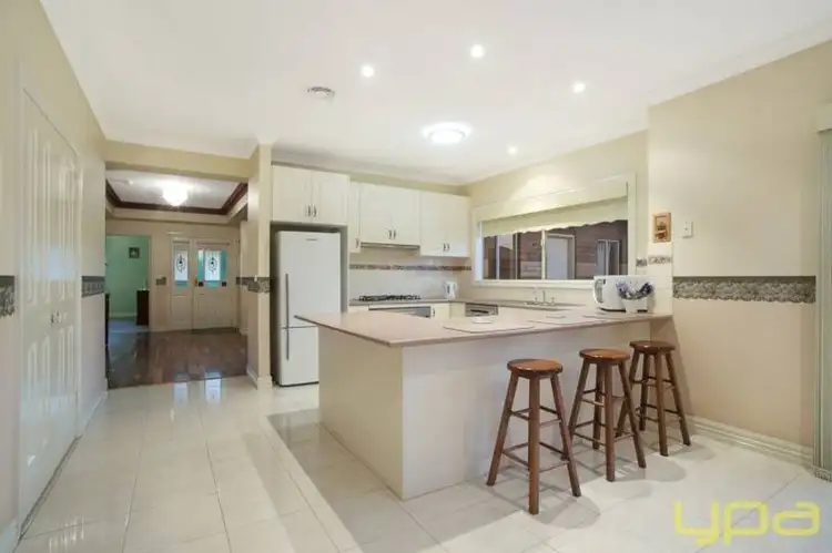 Second view of Homely house listing, 7 Tarrango Court, Sunbury VIC 3429