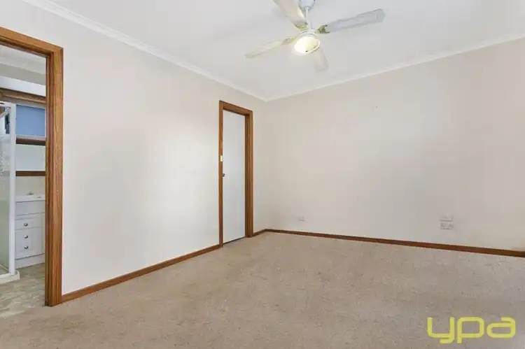 Sixth view of Homely house listing, 593 Elizabeth Drive, Sunbury VIC 3429