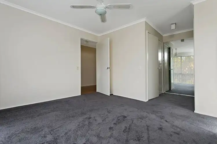 Fourth view of Homely house listing, 6 Rosapenna Close, Sunbury VIC 3429