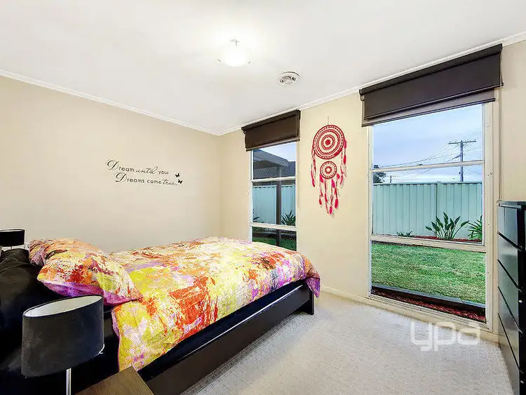 Sixth view of Homely house listing, 20 Annetta Court, Albanvale VIC 3021