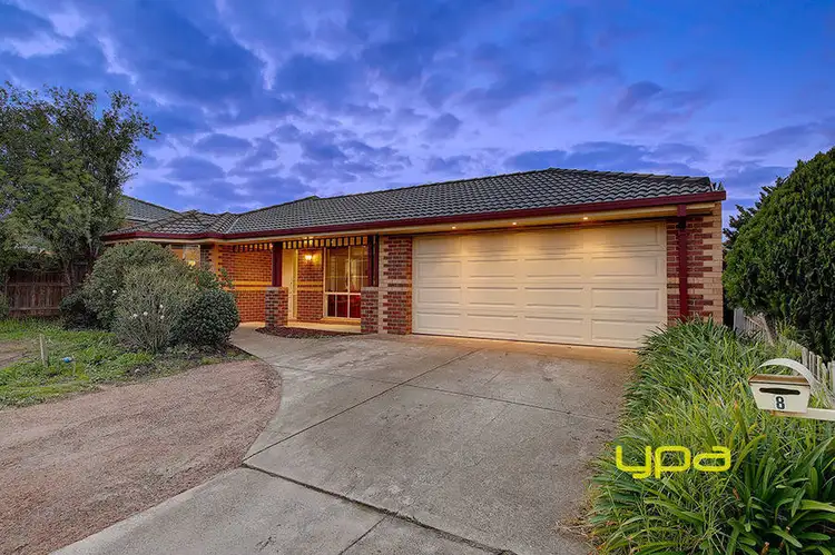 8 Kolivas Court, Hillside VIC 3037