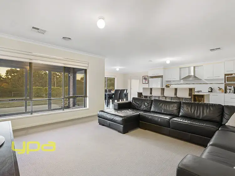 Fifth view of Homely house listing, 10 Valley Court, Gisborne VIC 3437