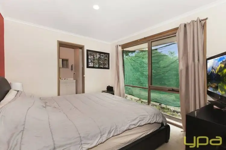 Sixth view of Homely house listing, 3 Lawrence Avenue, Sunbury VIC 3429
