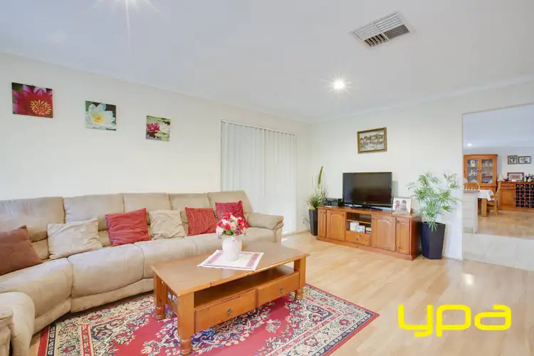 Fifth view of Homely house listing, 4 Earlington Blvd, Burnside VIC 3023