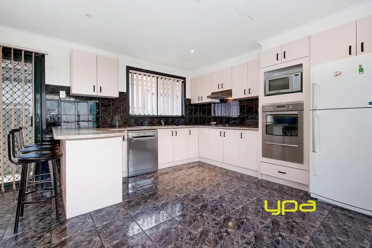 Second view of Homely unit listing, 2/9 Berringa Court, Meadow Heights VIC 3048