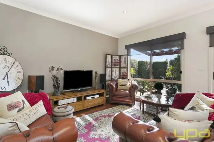 Third view of Homely townhouse listing, 9 Hilltop Court, Sunbury VIC 3429