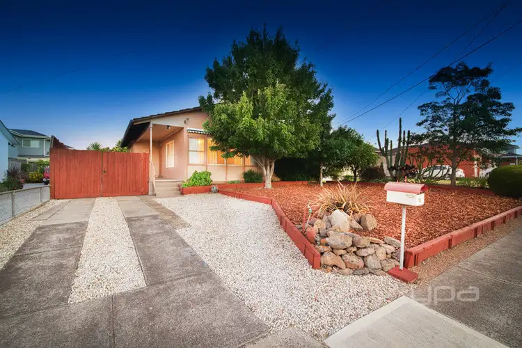 18 Boort Street, Dallas VIC 3047