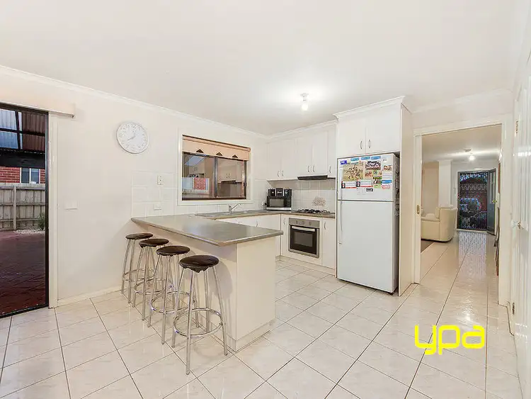 Sixth view of Homely house listing, 3 Gumleaf Court, Cairnlea VIC 3023
