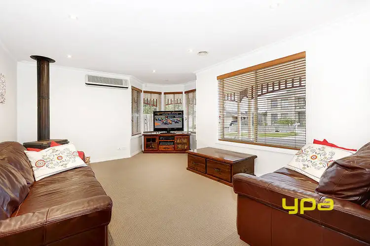 Sixth view of Homely house listing, 6 Cassinia Close, Delahey VIC 3037