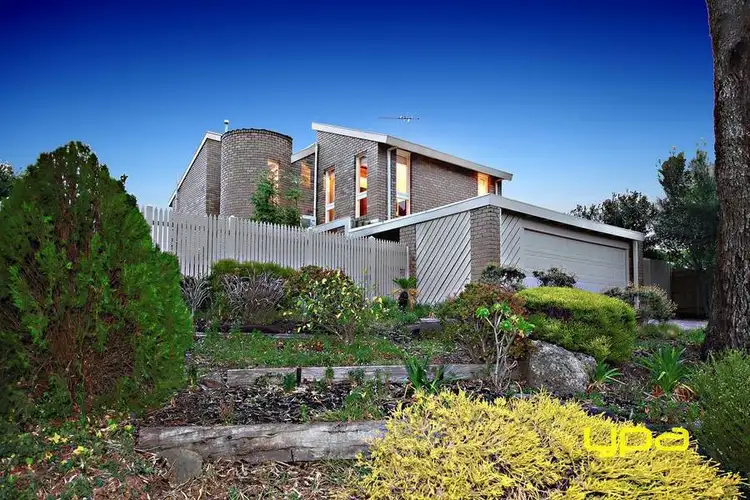 Main view of Homely house listing, 52 Rutherglen Way, Taylors Lakes VIC 3038