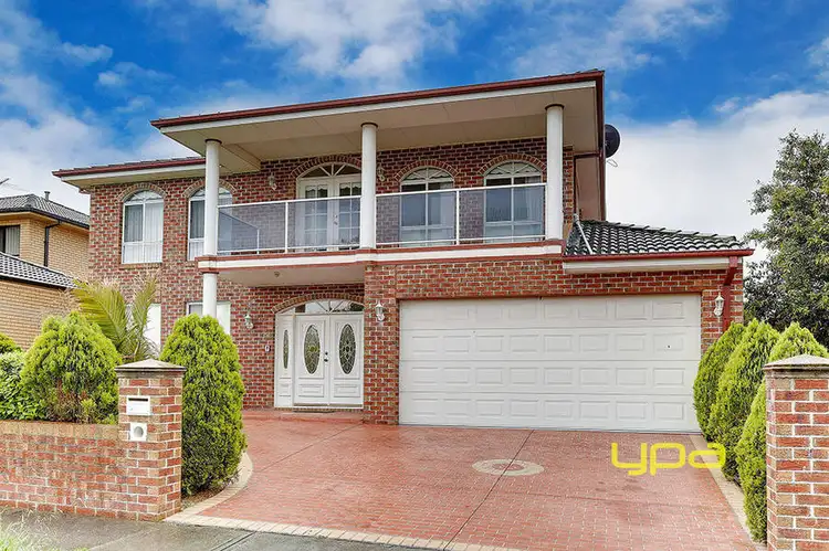 15 Bentley Avenue, Roxburgh Park VIC 3064