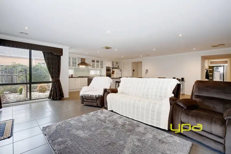 Fifth view of Homely house listing, 8 Swordgrass Avenue, Tarneit VIC 3029