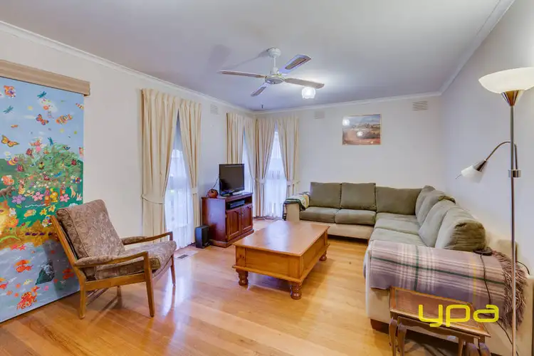 Third view of Homely house listing, 20 Linacre Crescent, Gladstone Park VIC 3043
