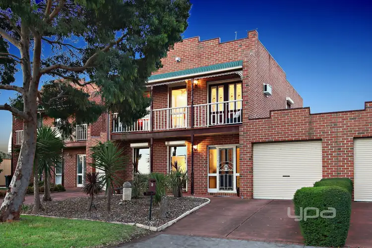 2 Reedy Walk, Taylors Hill VIC 3037