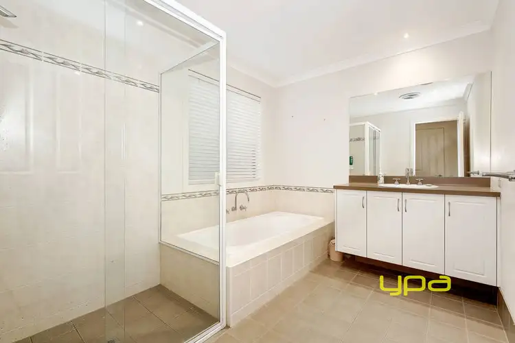 Seventh view of Homely house listing, 8 Swordgrass Avenue, Tarneit VIC 3029