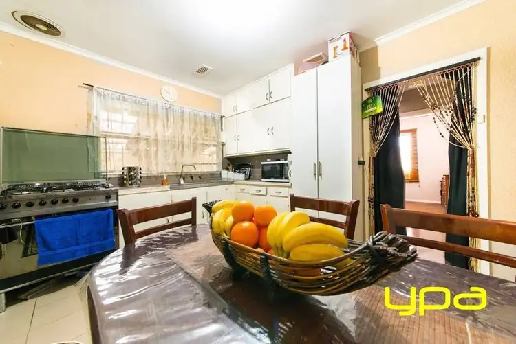 Second view of Homely house listing, 6 Evans Court, Broadmeadows VIC 3047