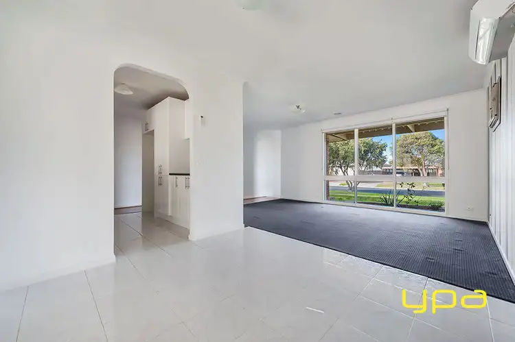 Fifth view of Homely house listing, 11 Abercarn Avenue, Craigieburn VIC 3064