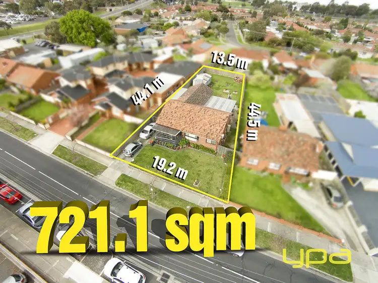 Second view of Homely house listing, 40 Bamburgh Street, Jacana VIC 3047