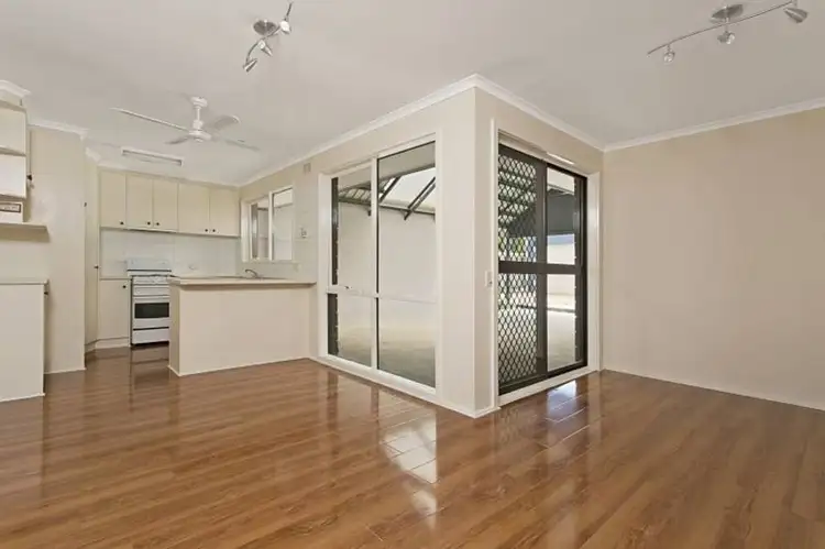 Third view of Homely house listing, 6 Rosapenna Close, Sunbury VIC 3429
