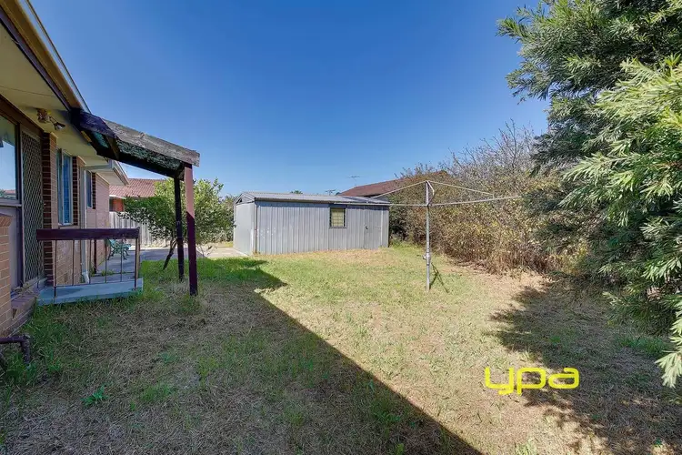 Sixth view of Homely house listing, 261 CARRICK DRIVE, Gladstone Park VIC 3043