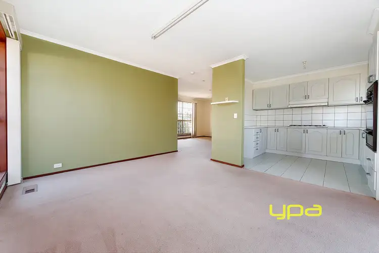 Fifth view of Homely unit listing, 2/11 Opal Court, Meadow Heights VIC 3048