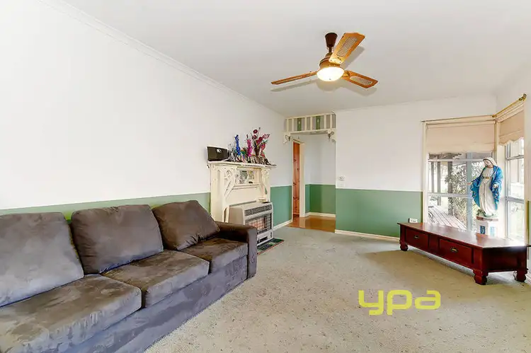 Fourth view of Homely house listing, 1 Allendale Court, Meadow Heights VIC 3048
