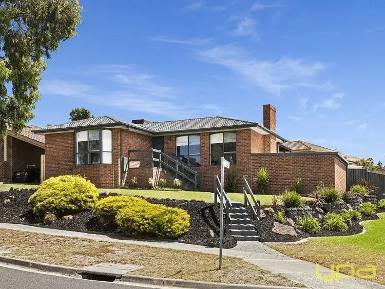 4 Dyson Drive, Sunbury VIC 3429